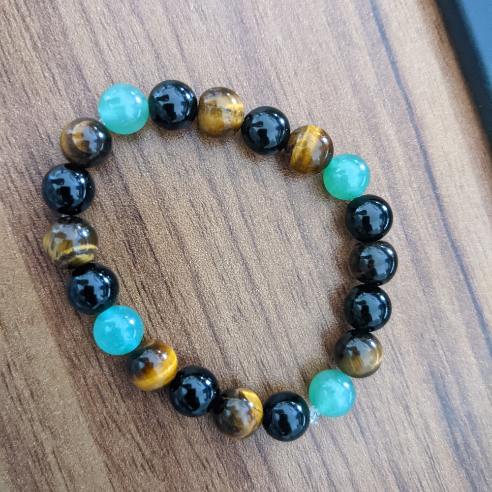Elegant Multicolor Beaded Bracelet